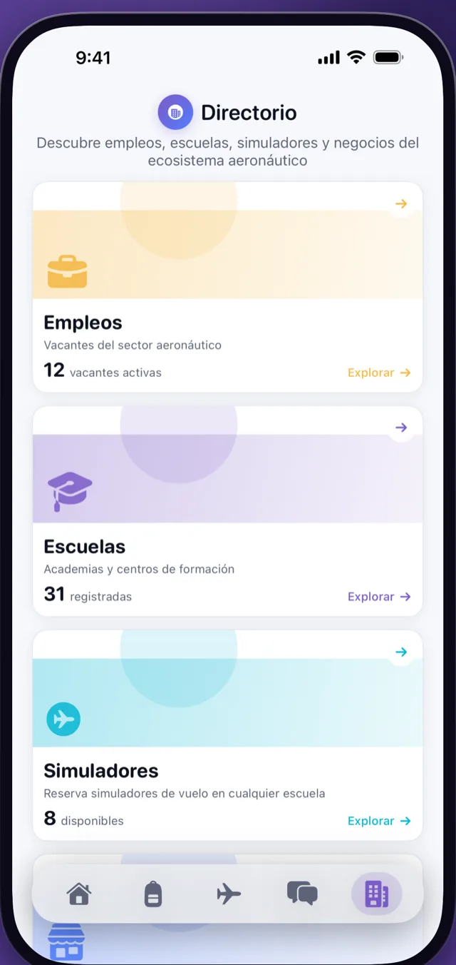 Directorio de CrewReady con accesos a empleos, escuelas y simuladores disponibles (iPhone)
