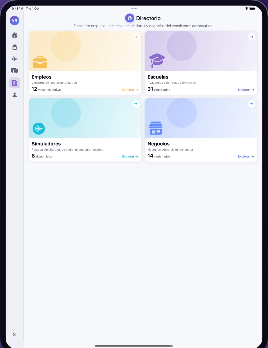 Directorio de CrewReady con accesos a empleos, escuelas y simuladores disponibles (iPad)